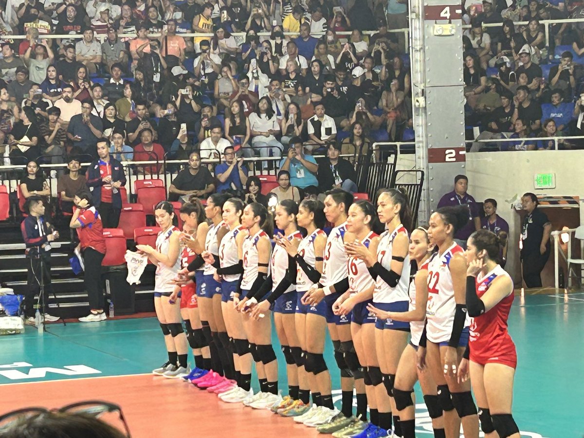 julietalvzm's tweet photo. Congratulations Alas Pilipinas!!!!💙♥️ https://t.co/nPcKLK8q92