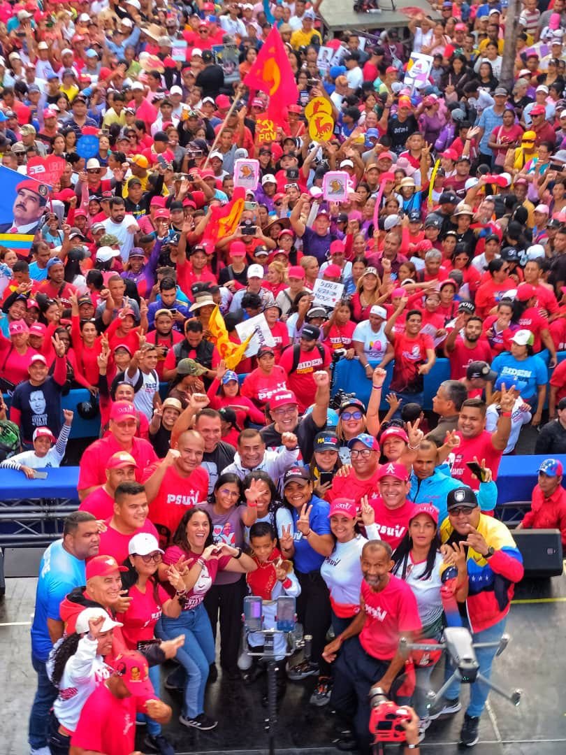 Jorge Rodríguez: Los venezolanos le darán una respuesta contundente a la oligarquía y al imperio el próximo 28J goo.su/58pBi
#MaduroSeLasSabeTodas