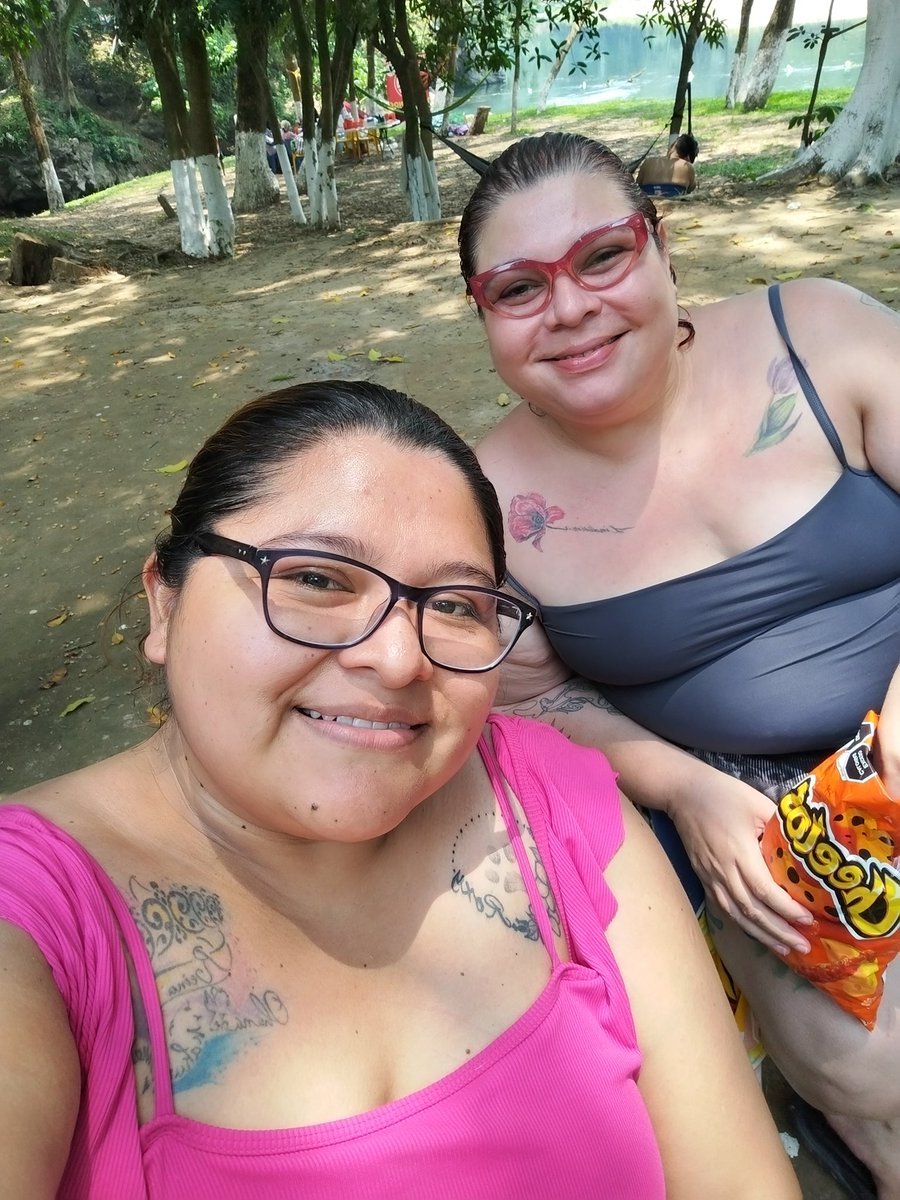 sofia_2891's tweet image. Hoy tocó salir a refrescarse por qué los calores de la CD están para morir @DescaradaGorda