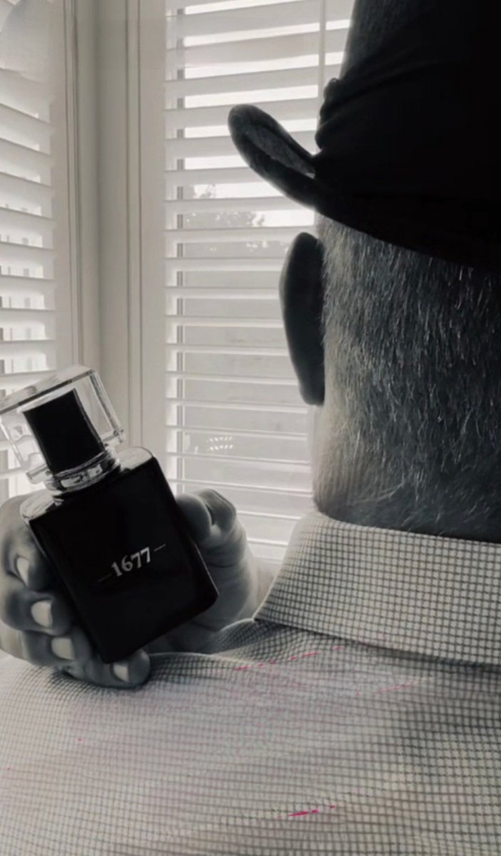 Gentlemen1677's tweet photo. ...for the gentlemen... the last decision you'll make on the finest scent you'll own.  You deserve every ounce of this.  Own it.  You are worth it.  Stay noble gentlemen and cheers to YOU.
#gentlemen1677cologne 
#gentlemen1677collection 
#gentlemen1677 #staynoblebebold 
#forthegentlemen 
#cheerstothegentlemen