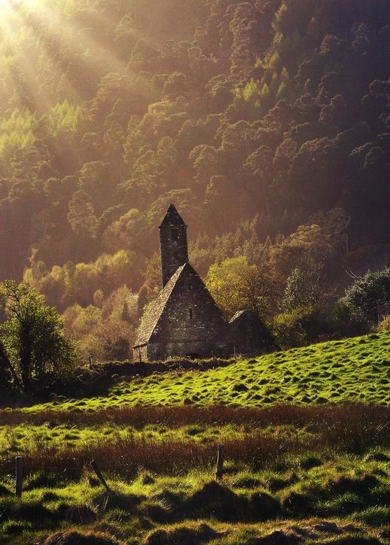 St. Kevin's Church, Glendalough, County Wicklow, Ireland! 💚🇮🇪☘️ Built in 1180!