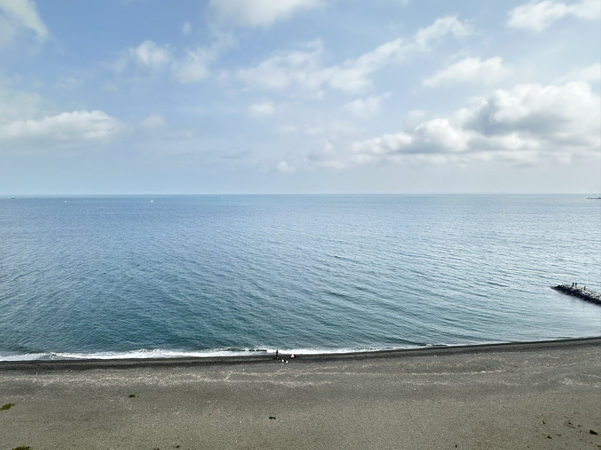 目の前が海。
釣りがしたい、、、