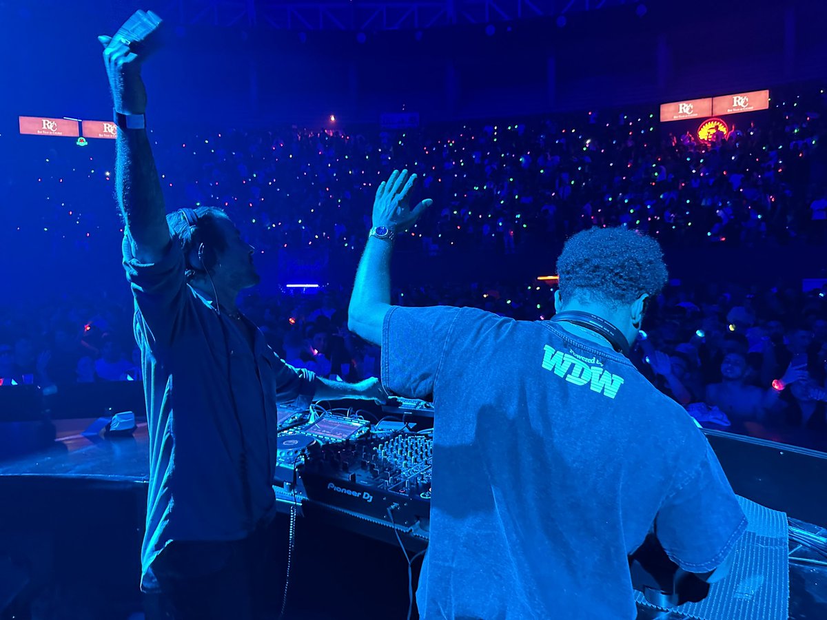 live from Madrid w/ #luciano b2b #jamiejones at #spacethe360 festival now