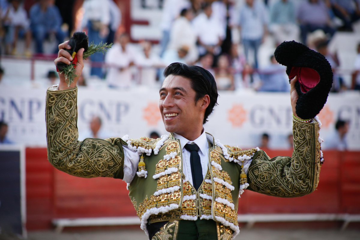 Prensa Sergio Flores tweet media