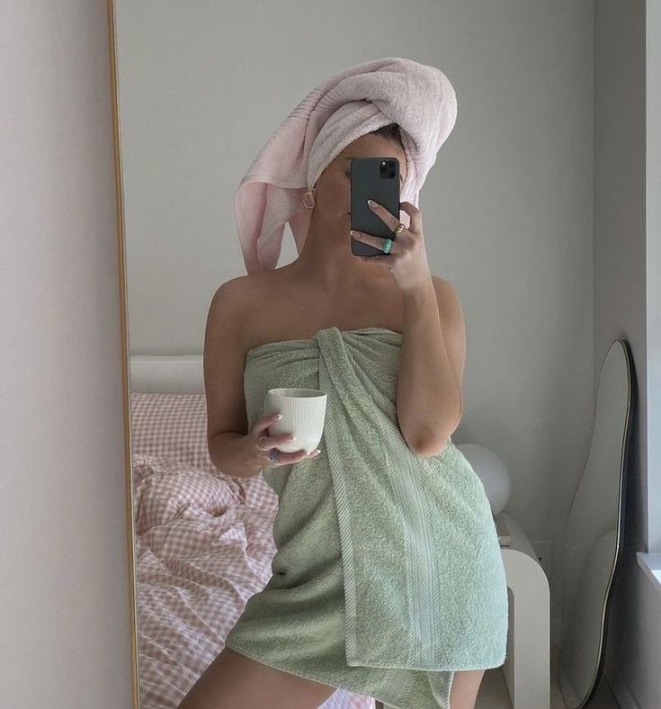 macgeumi's tweet photo. habis mandi ku terus.. ngeteh! https://t.co/wUqtjk8hoU