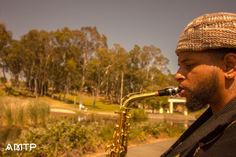 Truthishere98's tweet photo. Document The Journey 🎷

#saxphone #photoart #truth #amtp https://t.co/TJx3Kh0h2l