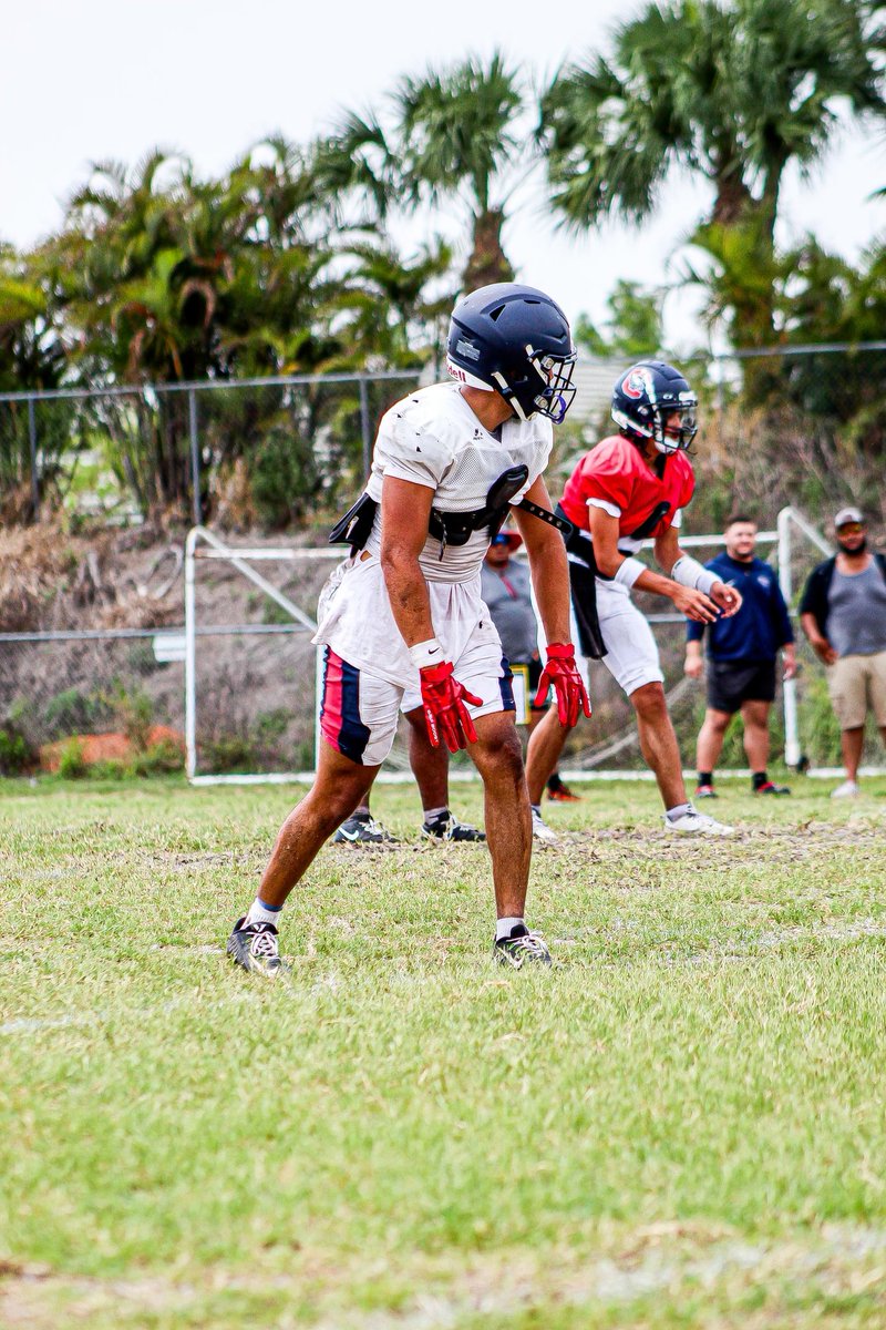 ‼️Paul Burris slot receiver @ Centennial high school 3.85 gpa‼️
 ‼️SPRING BALL FILM - 3 receptions, 2 touchdowns, 100 yards receiving‼️  

Link: hudl.com/v/2LXS44
