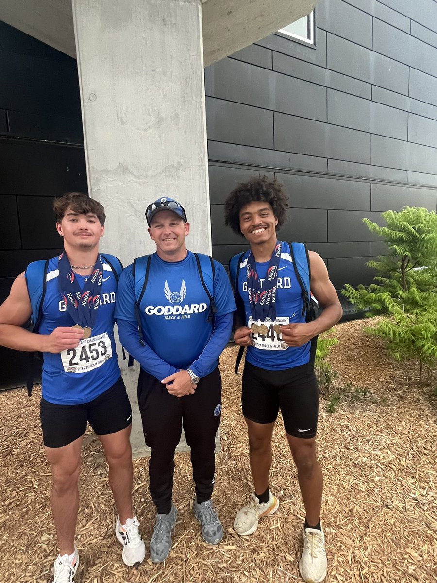 End of my High School Career 
110H 14.46 4th School Rec
300hh 39 3rd 
4x100 4th 

Loved every minute of my high school track career and I’m thankful for such great coaches and an amazing team!

Thank you God for blessing me with the ability to Run!