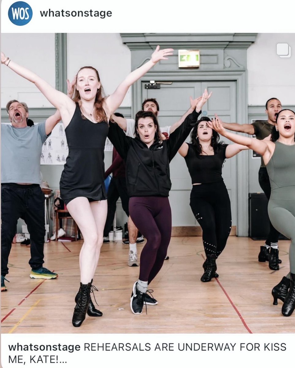 nakajima_akiko's tweet photo. アメリア絹の次の舞台は「Kiss me Kate」 🥳頑張れ娘❤️
#kissmekate #londonmusical #ameliamuus #westendmusical #westend #mydaughter https://t.co/skpIbSvnaH
