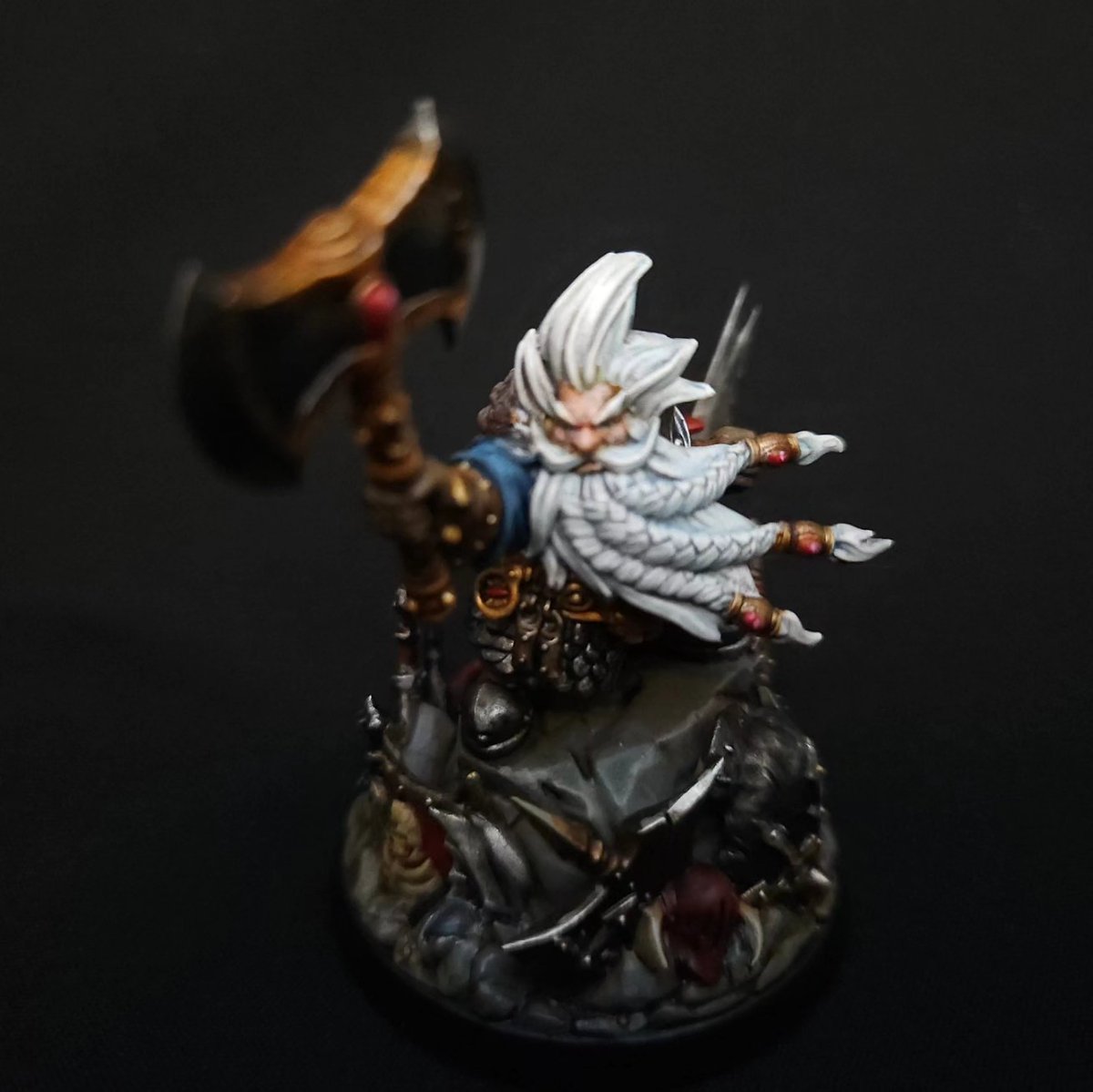 blamminator's tweet photo. Painted up Grombridal for a friend. https://t.co/6hT4OAcy6i