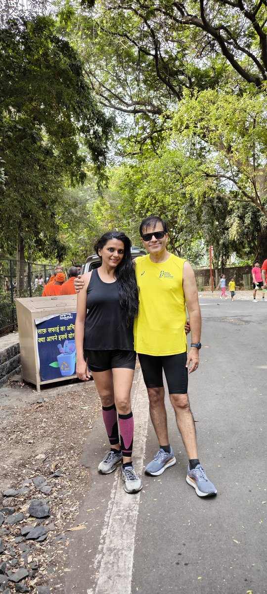 Sunday HM at SGNP to overcome the challenge of sustained humidity in Mumbai.
Maintained the HR of 132 with run-walk strategy. Met many runner friends 😊🏃🙌

Hope you had a healthy start to your Sunday too!

#HealthyHabits #HealthIsWealth