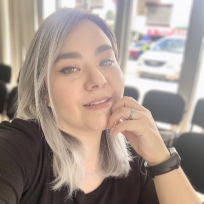 IselaCV's tweet photo. #NuevaFotoDePerfil https://t.co/QNcgABNpgR
