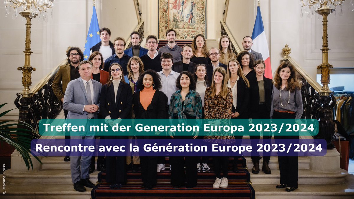 ofaj_dfjw's tweet photo. Dans le cadre de la visite d'Etat du président @EmmanuelMacron en Allemagne, l'OFAJ organise plusieurs moments forts axés sur la #jeunesse, le #sport, le travail de mémoire, l'#Europe & la #démocratie https://t.co/6m8Ti2zMY6