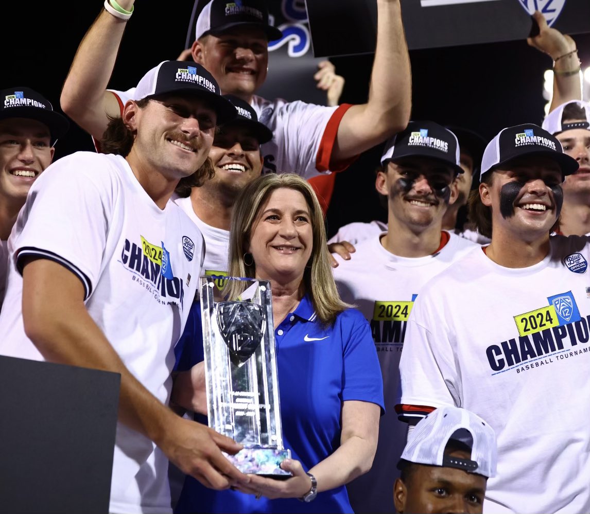 Teresa Kuehn Gould (@tkgould) on Twitter photo Dear <a href="/pac12/">Pac-12 Conference</a> Student-Athletes:
Tonight, as we crown the final Pac-12 champion in the 12-team conference as we have known it, I want to take this moment to reflect on the impact you all have had on my life.
Thread 1/8 Dear <a href="/pac12/">Pac-12 Conference</a> Student-Athletes:
Tonight, as we crown the final Pac-12 champion in the 12-team conference as we have known it, I want to take this moment to reflect on the impact you all have had on my life.
Thread 1/8