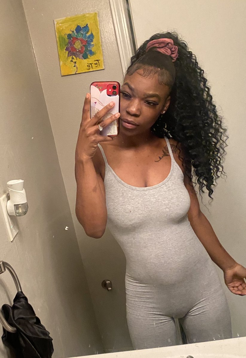 22_Mochaa's tweet photo. Shape so right 😩🥰🥵 https://t.co/fLazvtX0jz