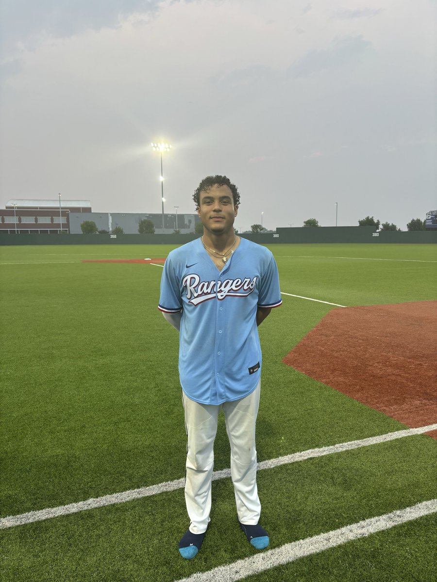 FiveToolTexas's tweet photo. ￼￼F: @RangersYA 8, Bayou City Prospects Navy 2
PoG: @JPF2481 2-3, HR, 3 RBI, 2R
Pitcher: @561_major 5 IP, 7K, 3H, 2 ER https://t.co/vMsewYlFMO