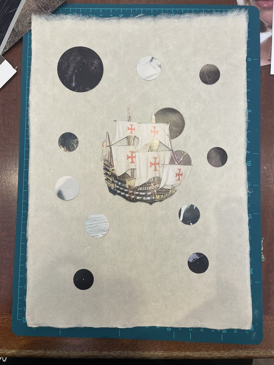 miyatamenji's tweet image. A little bit　collage
A little collage with materials not used for Japanese paper　Kurotani

使わなかった　素材で　
黒谷和紙に
ちょっとcollage
Cho  Collage

#和紙
#japanesepaper
#黒谷和紙
#art
#collage
#コラージュ