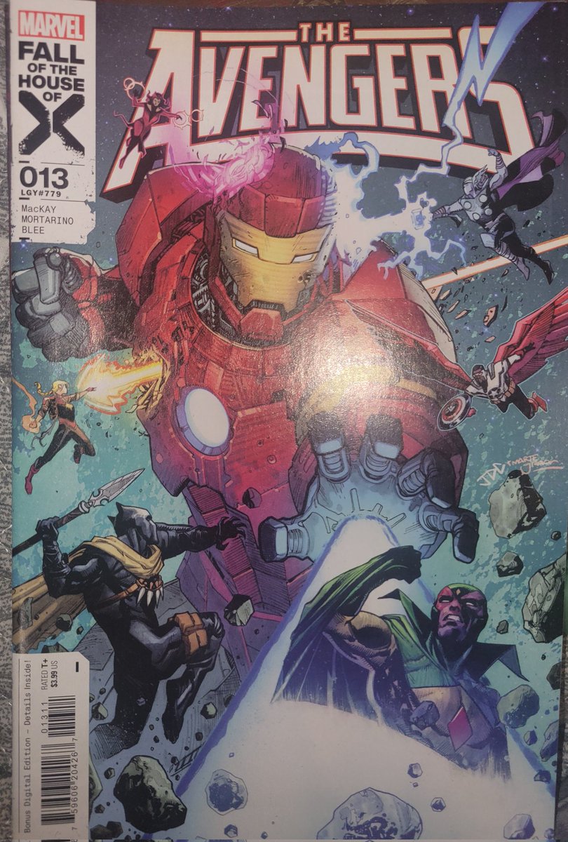 I'm catching up on the current #Avengers #comics enjoying more as the run goes on. #MarvelComics #TheVision #ScarletWitch #Thor #CaptainAmerica #IronMan #BlackPanther #CaptainMarvel #XMen #3DMan