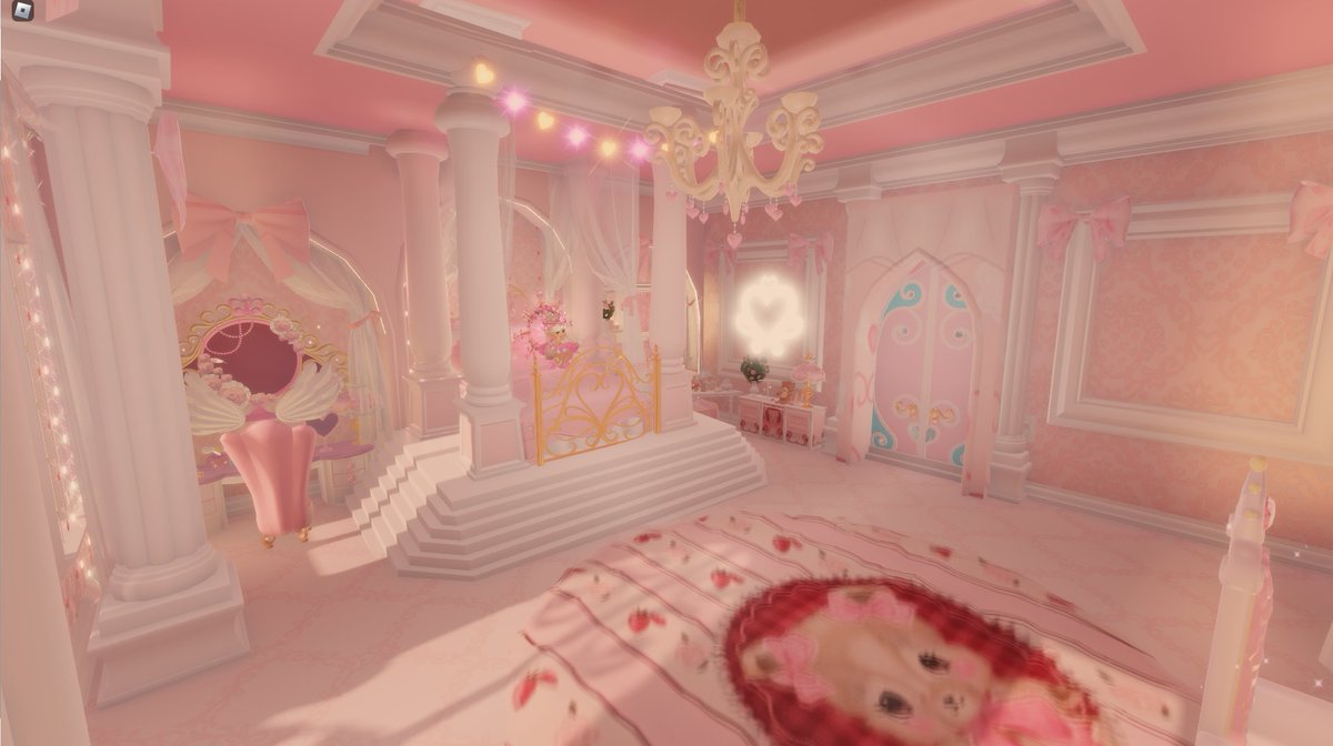 RoyaleLunaa's tweet photo. fit for a princess 👑❣️ https://t.co/BcL6yu9bMC