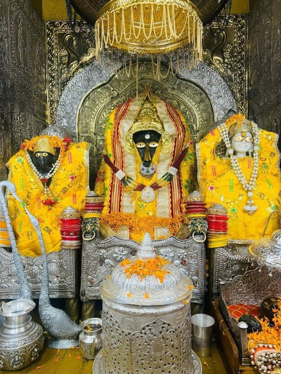 🌹🌼आज के प्रातःकालीन श्रृंगार दर्शन माँ बगलामुखी जी के बनखंडी हिमाचल प्रदेश से🌼🌹