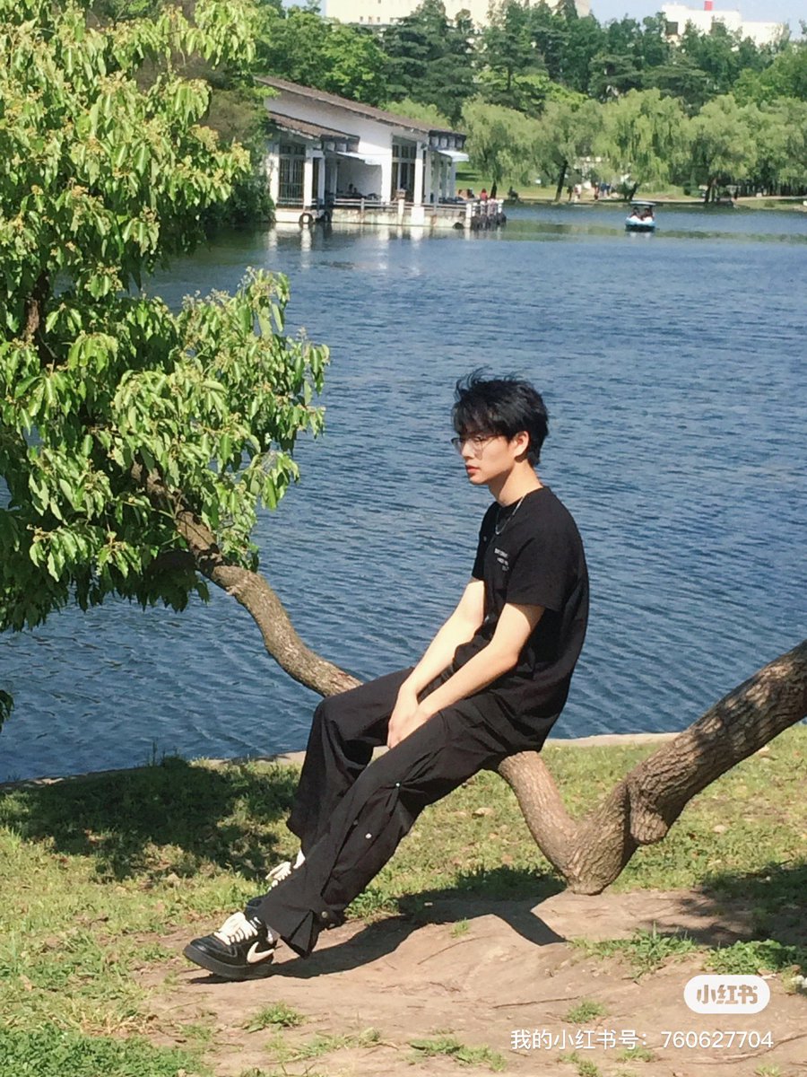 xxxbrbr's tweet photo. 在吗 分享一点照片 https://t.co/hMoZpQx8bE