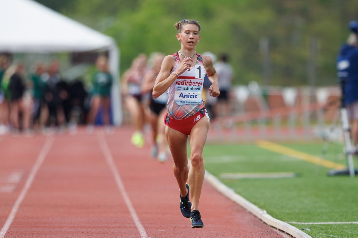 BoroAthletics's tweet photo. She did it again! In a fitting finish to her collegiate career, Kylie Anicic passed three runners on the final lap of the 5K to earn a spot on the podium and First-Team All-American honors on Saturday.
📰 https://t.co/lgKDhPMzMn https://t.co/csWgRx9NGc