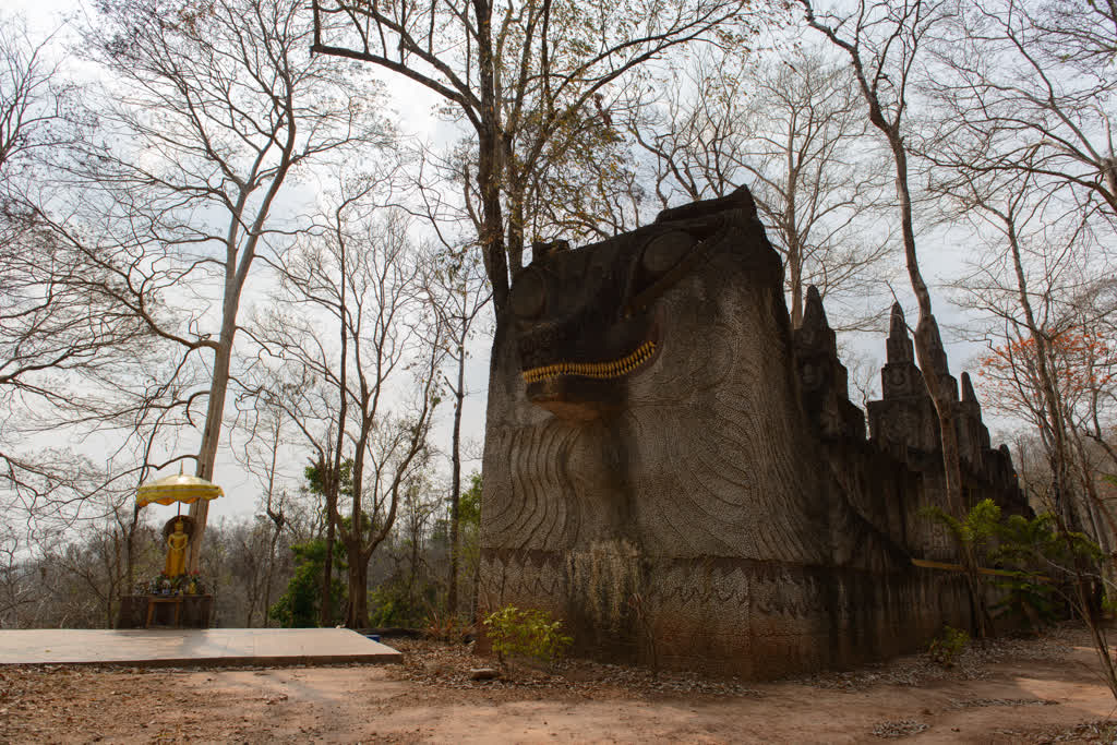 Exploring the serene beauty of Phu Phanom Dee Temple in Chanuman District, Amnat Charoen Province. #TravelThailand #TempleTour #PeacefulJourneys