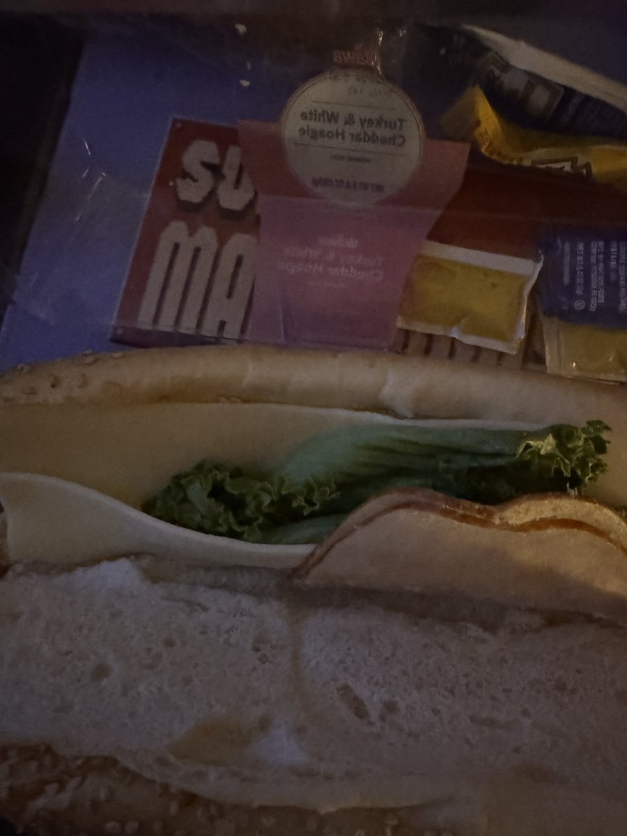 Hauntlink's tweet photo. So @wawa when can I expect the rest of my turkey from this premade hoagie? https://t.co/Bc81XGi6oz