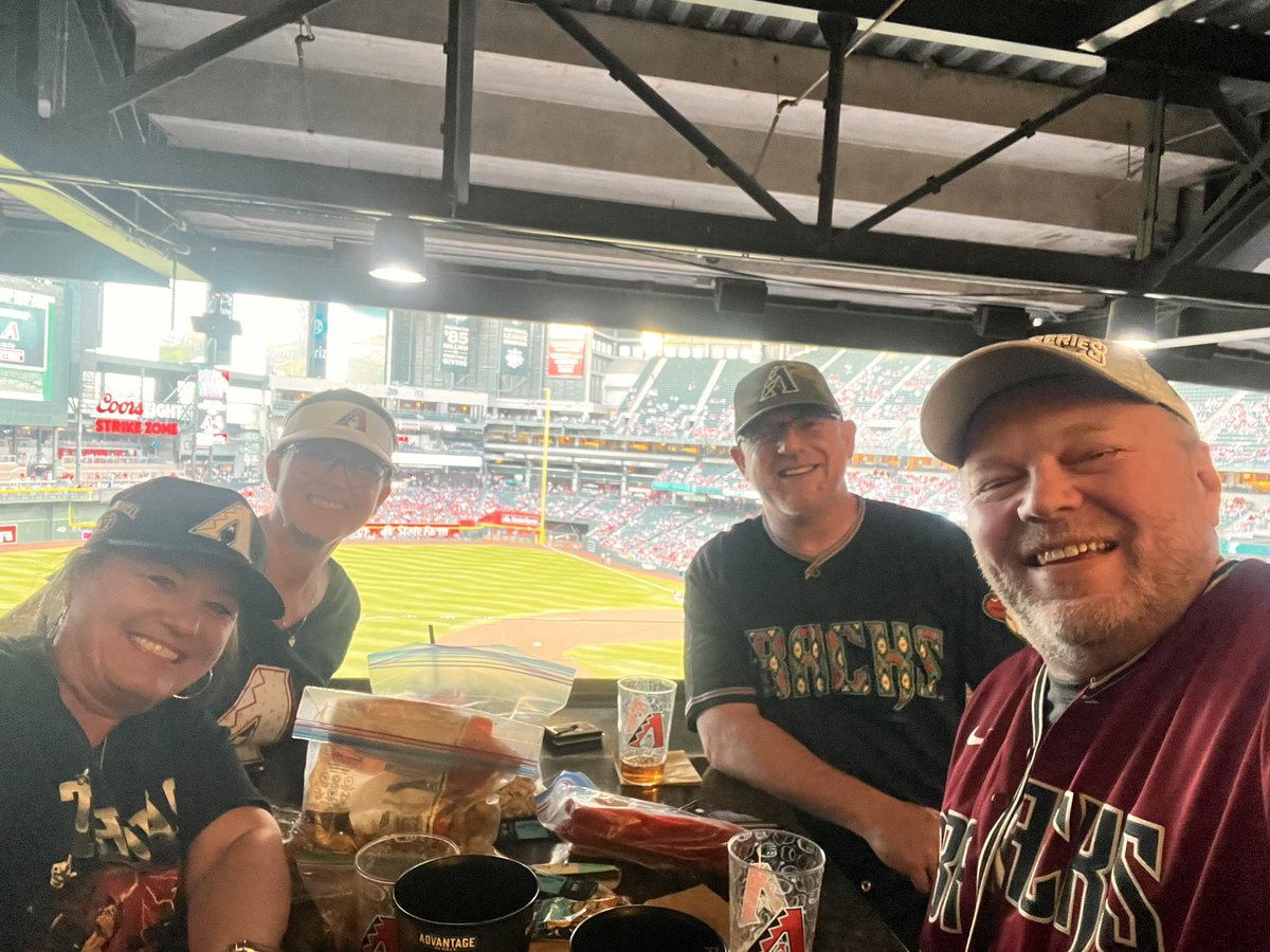 MichaelGWolf's tweet photo. Go Dbacks! Let’s beat the Marlins, get our bats going!

#Dbacks      #diamondbacks #whatafan  #mlb https://t.co/6cVm2sYPZ2
