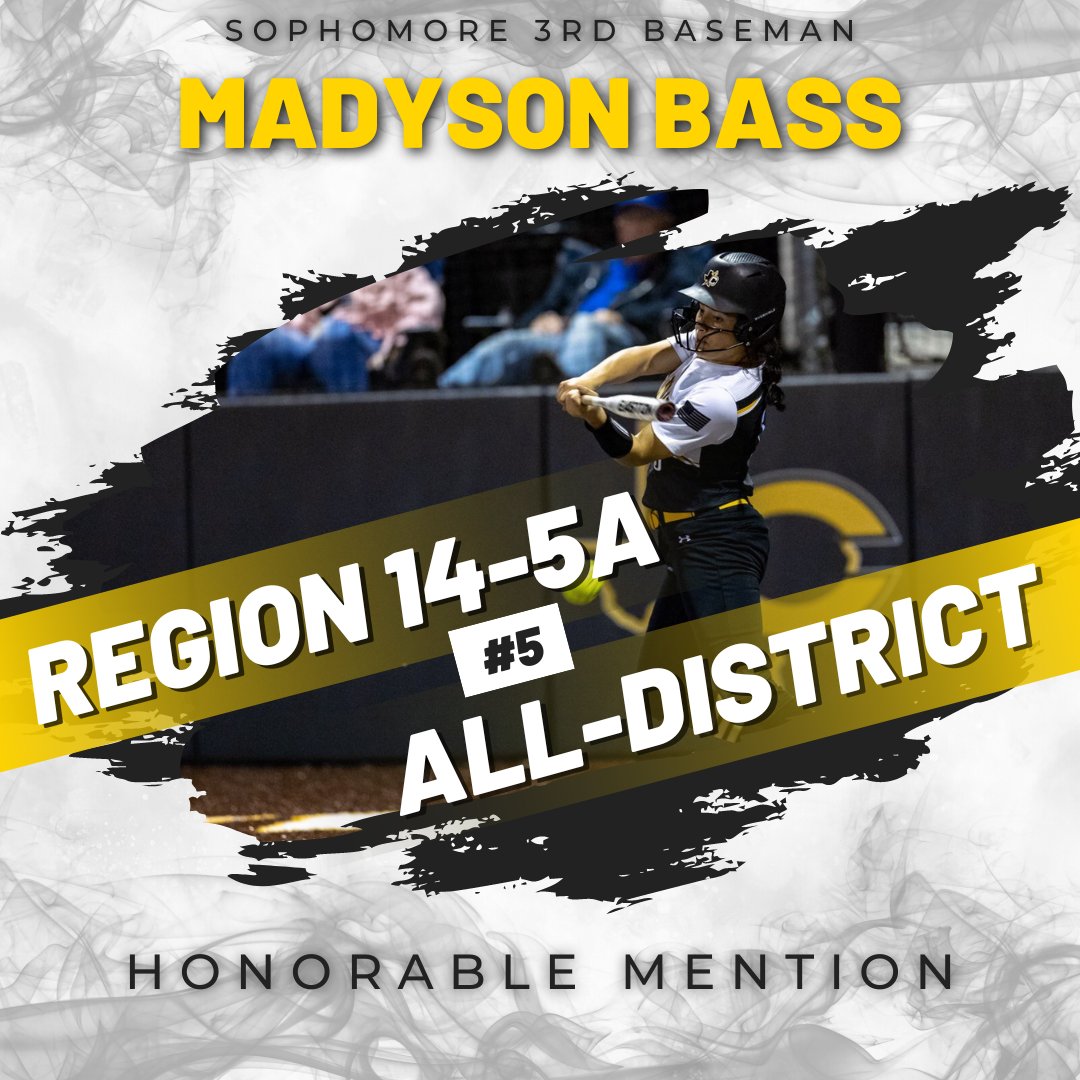 CHS_LP_SOFTBALL's tweet photo. RECOGNITION ALERT!! Congratulations to our District 14-5A Honorable Mention recipients: Sophomore 3rd Baseman Madyson Bass, Sophomore SS/Utility Kodie Epperson, and Sophomore 1st Baseman Raylee Mask! https://t.co/5moC8OYQUL
