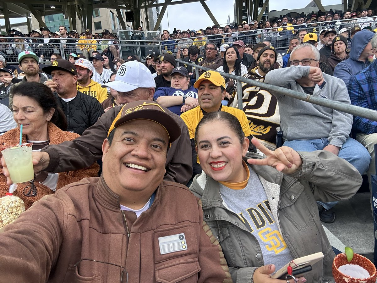 mbenumea's tweet photo. #forthefaithful Let’s go Padres!!!! https://t.co/pO4Y8IVeCP