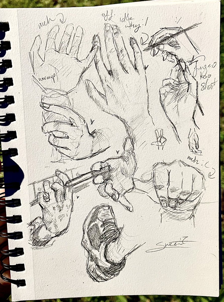 did some hand studies for a bit:) turned out better than id hoped :) . #artstudies #artistontwittter #sketching #hands #artistsonx #artgrowth