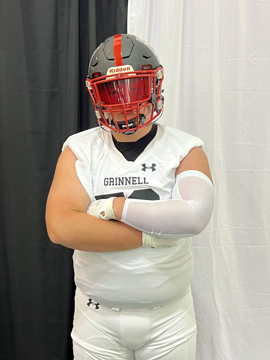 Had a great time at Grinnell College! Thanks for having me up @CoachArias_87 and I’m excited to come back for a game day!
@HFCBarnes @Grinnell_FB