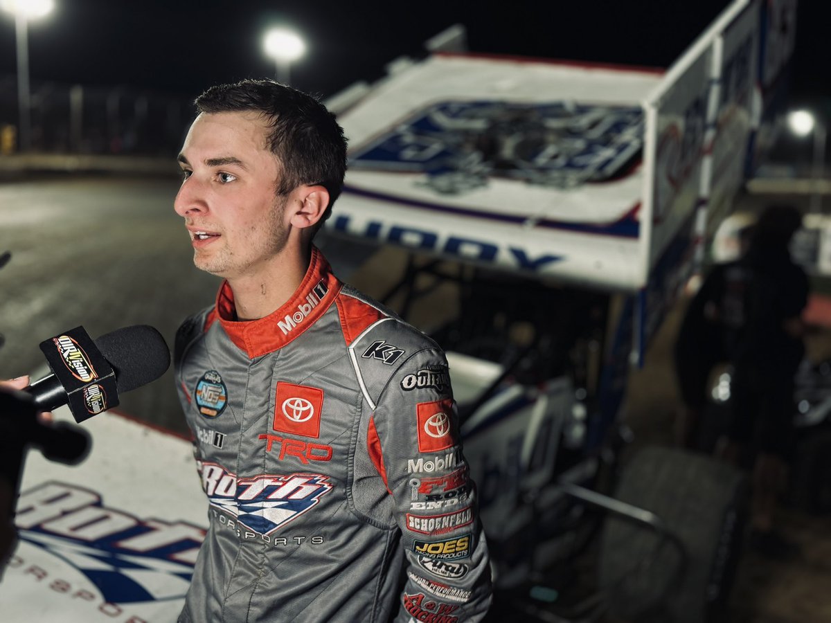 Back to back @AtomicSpeedway podiums for @MichaelKofoid & @RothMotorsports! He closed in when Haud slapped the wall but didn’t gave quite enough to get by. That’s nine World of Outlaws @NosEnergyDrink Sprint Car top-threes this year for Kofoid.