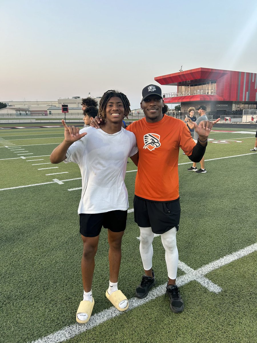 Elijah Johnson (@sleeperej23) on Twitter photo ⭐️AGTG⭐️ After a great camp and conversation with <a href="/CoachGollman/">Marquez Gollman</a> I am beyond blessed to receive my first offer from <a href="/UTPBFootball/">UTPB Football</a> <a href="/BamPerformance/">Bam Performance</a> <a href="/Shaun_Rut/">Shaun Rutherford MEd🎓</a> <a href="/cmoorefrog/">Cody Moore</a> <a href="/coachcarr1118/">Casey Carr</a> ⭐️AGTG⭐️ After a great camp and conversation with <a href="/CoachGollman/">Marquez Gollman</a> I am beyond blessed to receive my first offer from <a href="/UTPBFootball/">UTPB Football</a> <a href="/BamPerformance/">Bam Performance</a> <a href="/Shaun_Rut/">Shaun Rutherford MEd🎓</a> <a href="/cmoorefrog/">Cody Moore</a> <a href="/coachcarr1118/">Casey Carr</a>