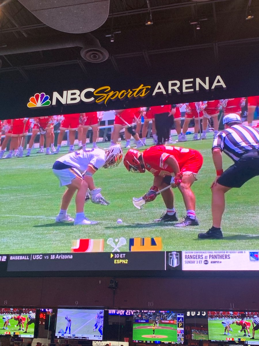 the_swede69's tweet photo. It suck when your work phone doesn’t work in the US. Had to make a quick stop at Bar on-site to download tickets. 
Final 2 are set Maryland vs Notre Dame…. https://t.co/zuTCsbiSbF