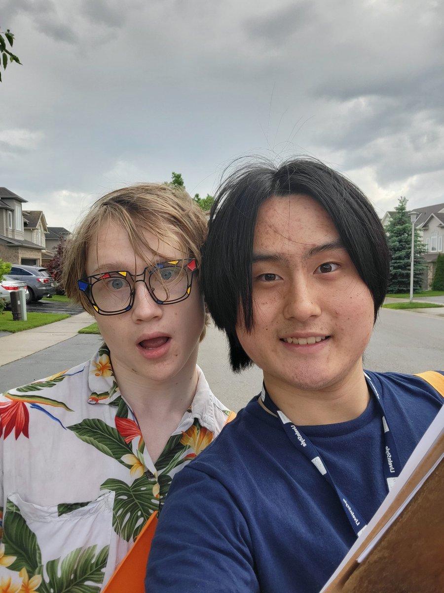 Had a blast organizing this Day of Action in London West! Despite the risk of rain a dozen of us were able to go out and knock on hundreds of doors on short notice. Even had a special guest from Brantford-Brant @drowldr !