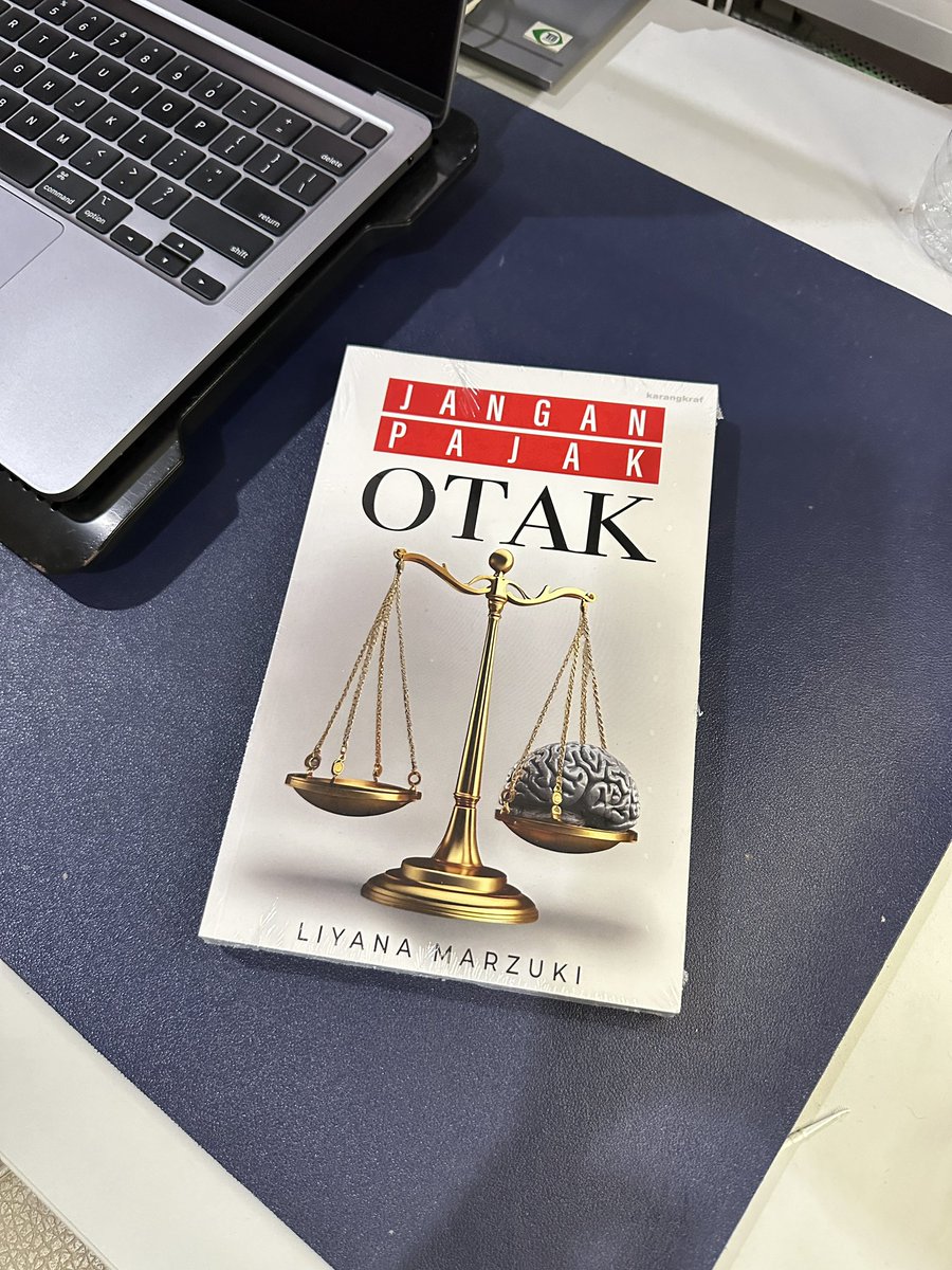 FaizalMostaffa's tweet photo. Kebetulan anak buah ada rombongan sekolah pergi ke PBAKL, kirim sekali buku Jangan Pajak Otak nukilan saudari @liyana_marzuki. Done beli ✅, jom bacaa https://t.co/WDJjhgCFOy
