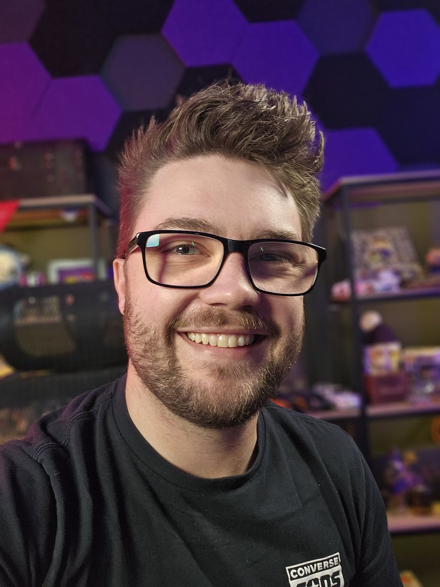 JaWoodle's tweet photo. 12 hours to raise $45,000+ for cancer research
Before <<<<< >>>>> After https://t.co/bBbWjwTU2w