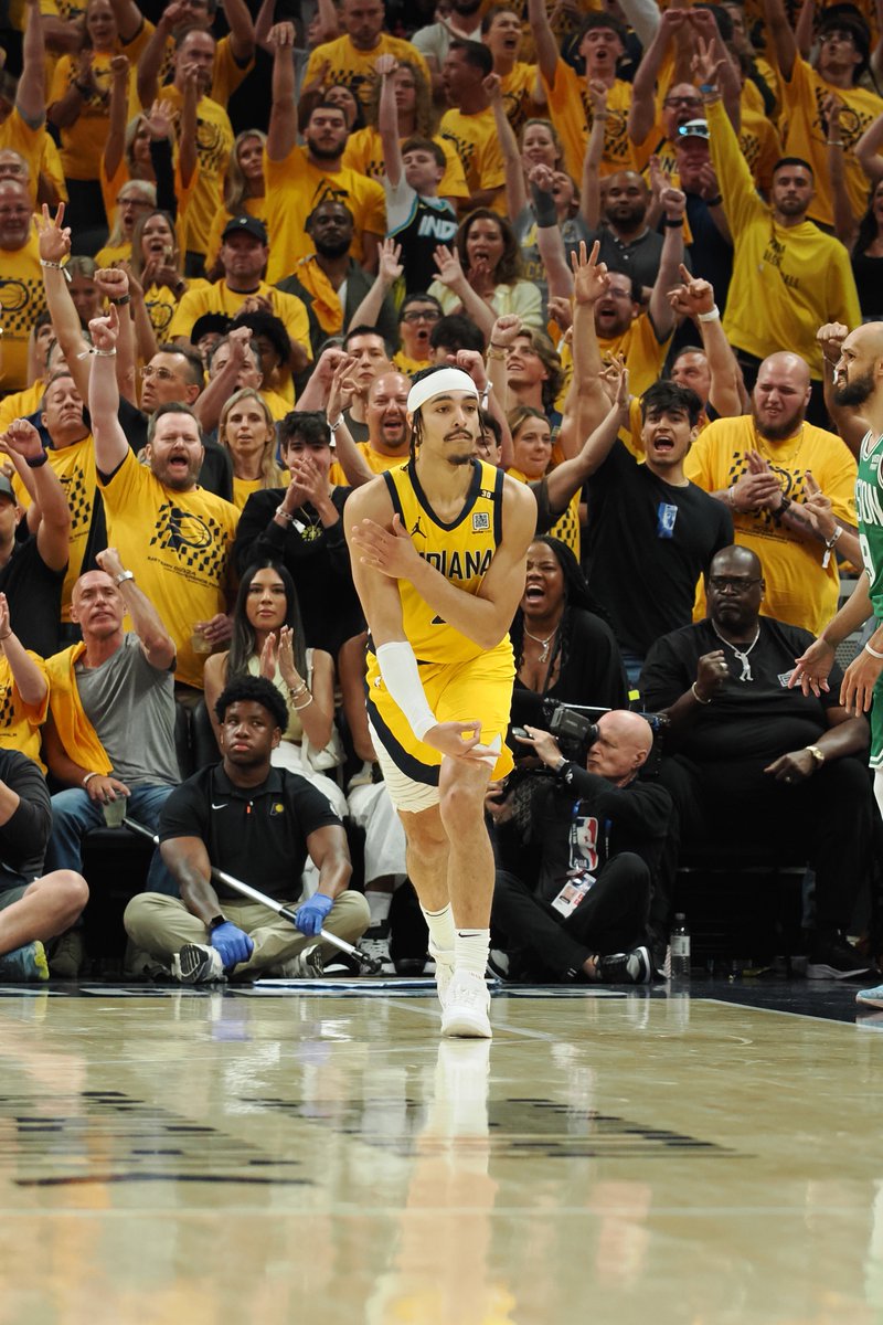 Andrew Nembhard gave it his all in Game 3

32 PTS (career-high)
9 AST
12-21 FG

Stepped up in place of Hali 🙌