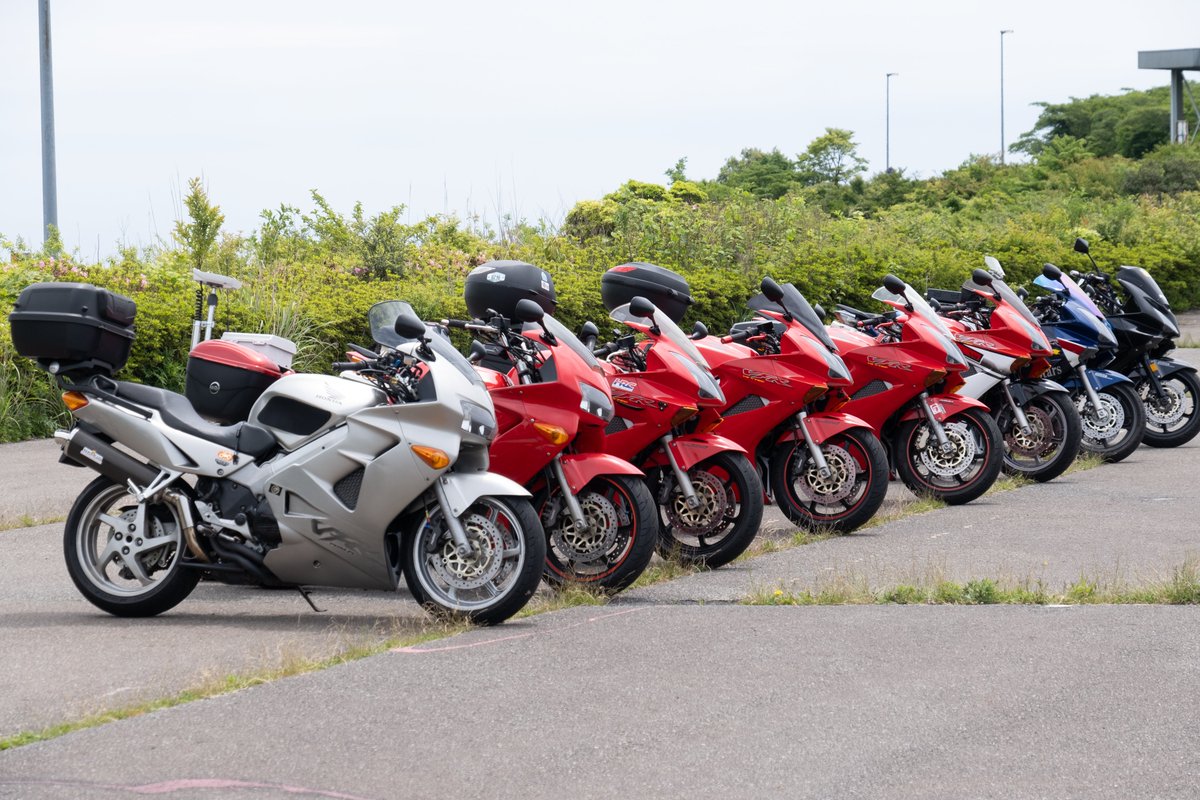 GLAY_HOUND's tweet photo. #ホンダV4ミーティング箱根2024
#RC46 勢の皆様 https://t.co/1FfA2Fw8qZ
