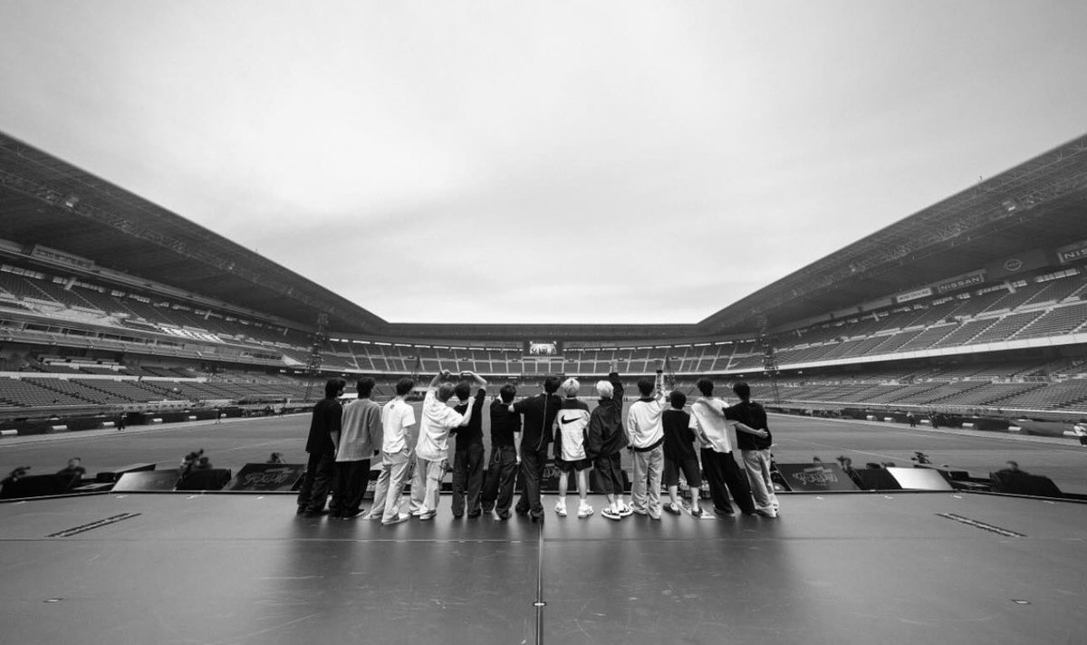 SEVENTEEN making history and  fulfilling their dreams together. 🤍