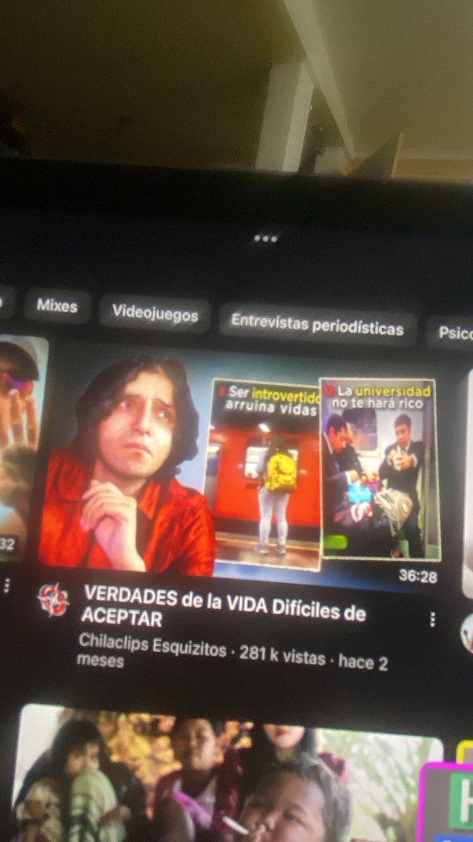 Yo yendo a la uni y siendo introvertida.
Mi recomendados de YouTube: