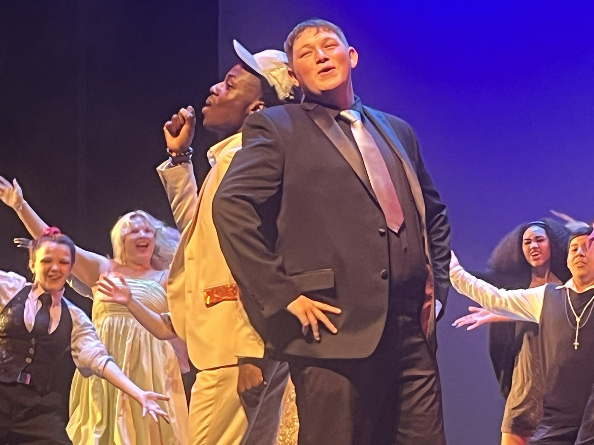 WolverineThtre's tweet photo. @LHSintheNews  Shoutout to the Rockvale Rockets. @RockvaleHigh_TN It was great taking the stage with you at #SpotlightNashville https://t.co/hJYl6O1Jf3