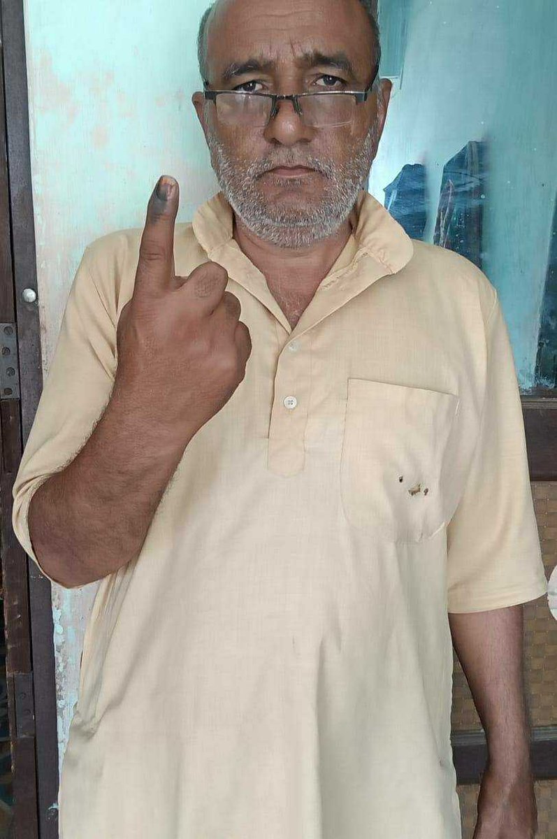 SomvirSheoran5's tweet image. एक वोट हिन्दू राष्ट्र के लिए....

#ज