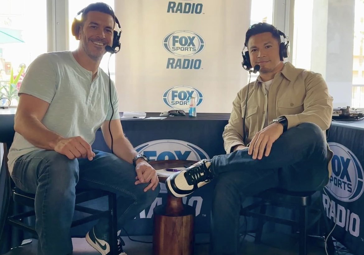 CovinoandRich's tweet photo. Great time in Tempe AZ! ☀️ Thanks to @GraduateHotels for the hospitality. Got to hang with some really great listeners!! #GraduateHotels #CovinoandRich https://t.co/eJVfF0VtnX