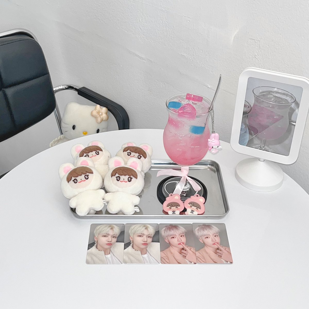 mondaemaddy's tweet photo. ✧                                  ✧            .
          +      
　  .           ｡ﾟﾟ･｡･ﾟﾟ｡⠀
                 ﾟ｡          ｡ﾟ          ✧            .
                  　ﾟ･｡･ﾟ 
✧   　　               　 　   +         ✩ 　  　
  .　　 　  ✧        . https://t.co/l5VlEOdRpq