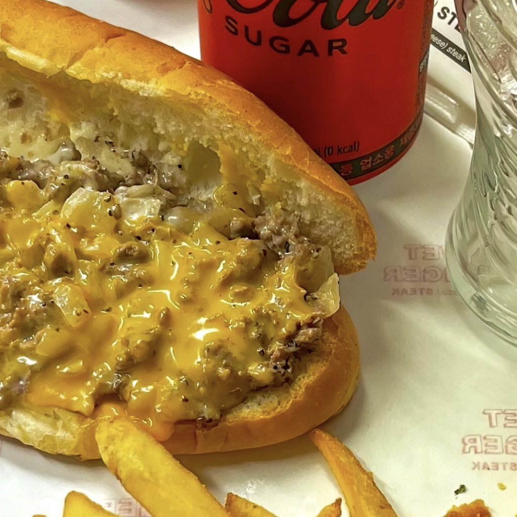 Cheesesteak for lunch. More cheese 🧀 than steak 🥩 though. 😏