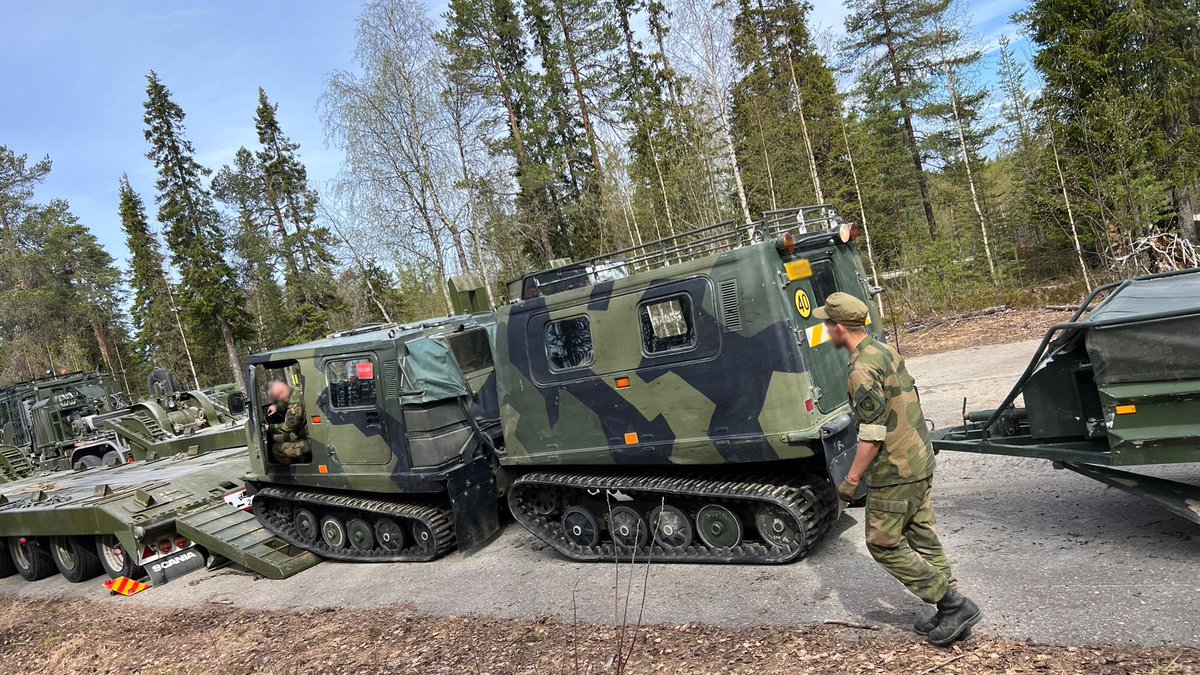 REDFOR 🇫🇮🇺🇸🇳🇴 on valmis  hyökkäystehtäväänsä #NorthernForest24 -harjoituksessa.
#jääkäriprikaati #PohjoisenPuolustajat
#maavoimat
@NorwegianArmy
@10MTNDIV