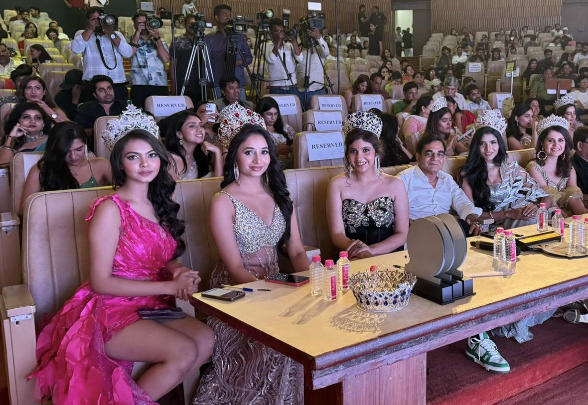 Jury members at the 26th Miss Rajasthan beauty pageant held at #Jaipur last evening. #MissRajasthan #BeautyPageant #Pinkcity